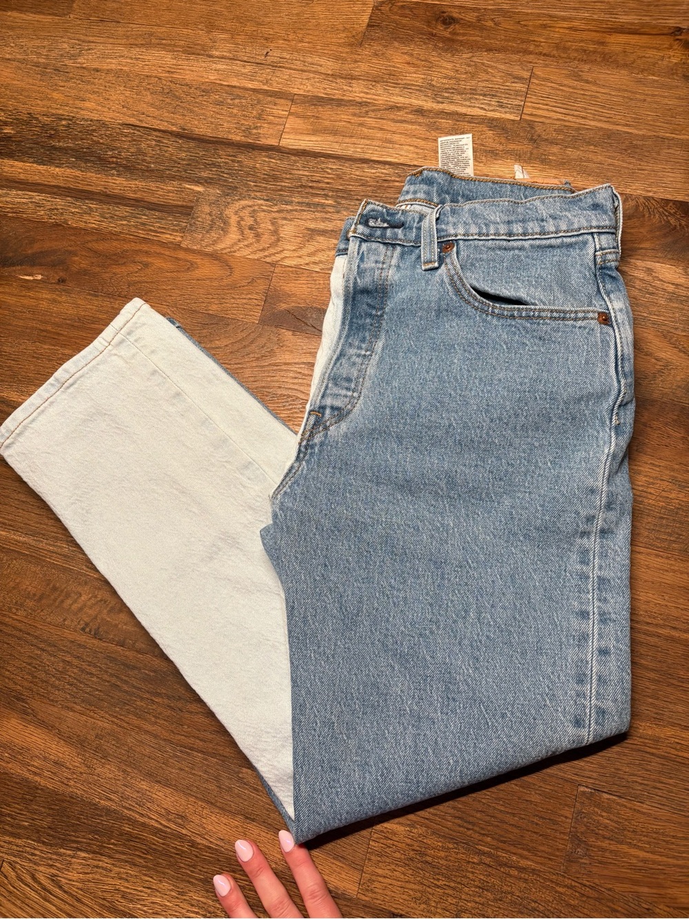 Levi’s slim straight leg jeans